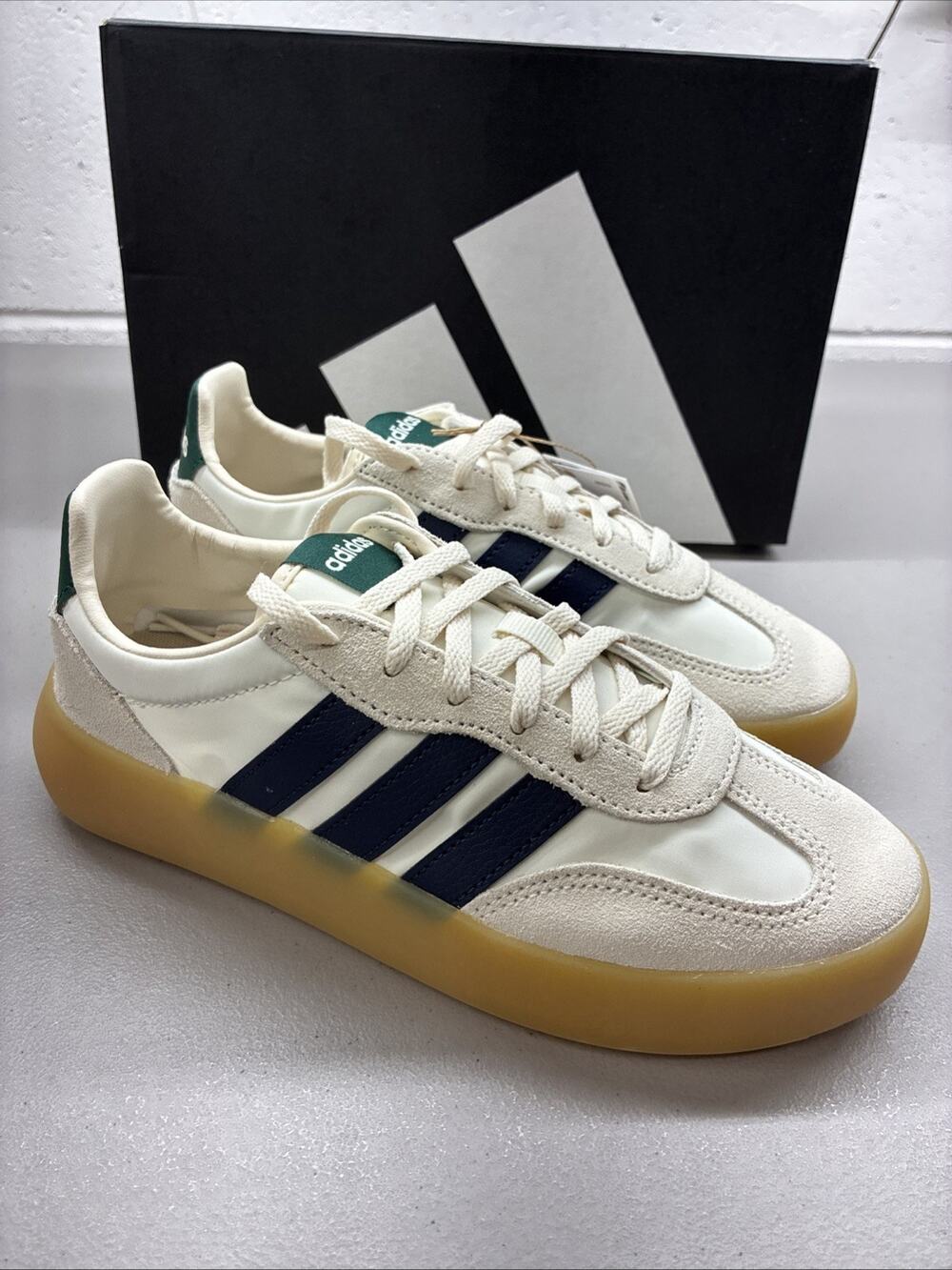 adidas Barreda Decode Unisex White Sneakers Casual Shoes SB1158-JP6729 Size 4 Y